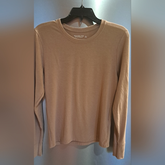 Ladies Abercrombie & Fitch Soft A&F Collection Long Sleeve Top Tan Layering LRG - Picture 1 of 7